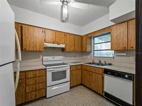 4328 Groveland Avenue Sarasota FL 34231