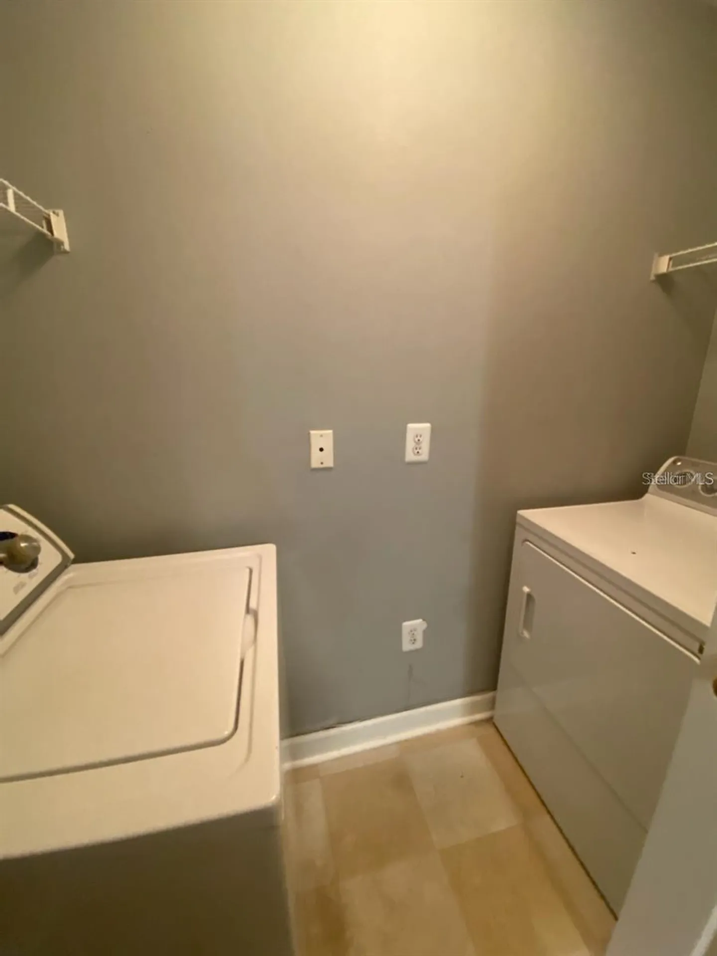 18489 Bridle Club Drive Tampa FL 33647