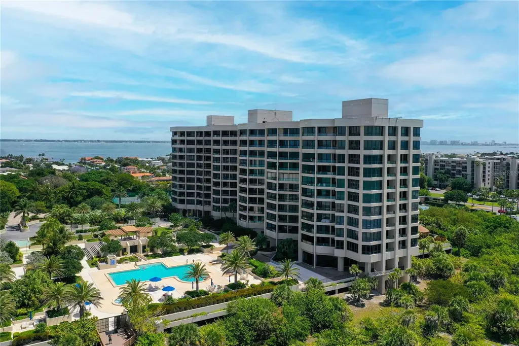 1211 Gulf Of Mexico Drive Longboat Key FL 34228