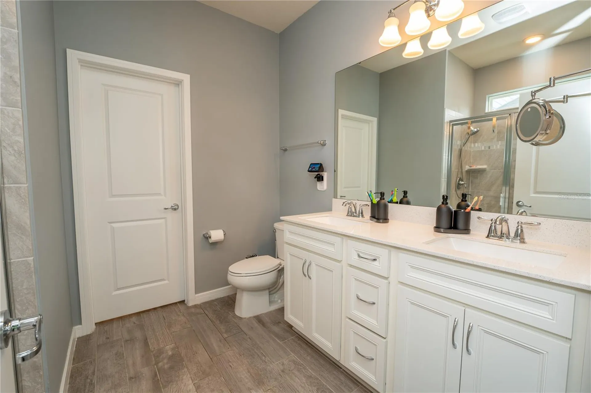 9683 Brown Burrow Street Orlando FL 32829