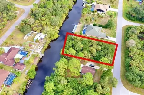 369 Cheshire Street Port Charlotte FL 33953