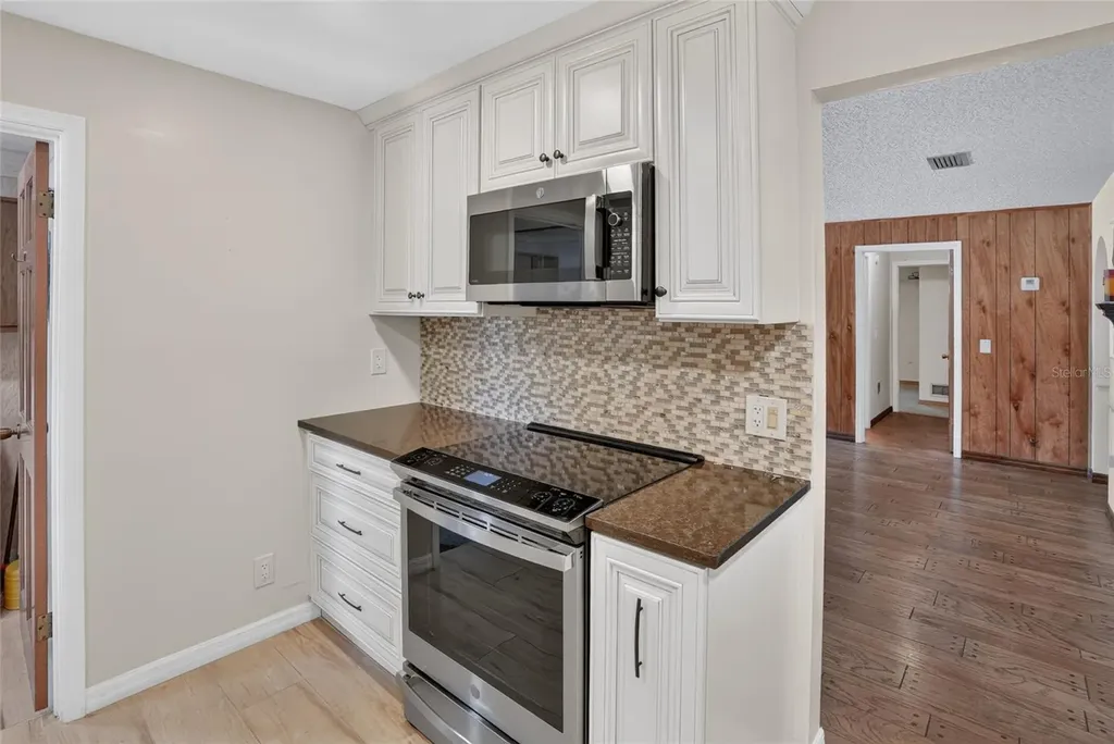 2053 Woody Drive Windermere FL 34786