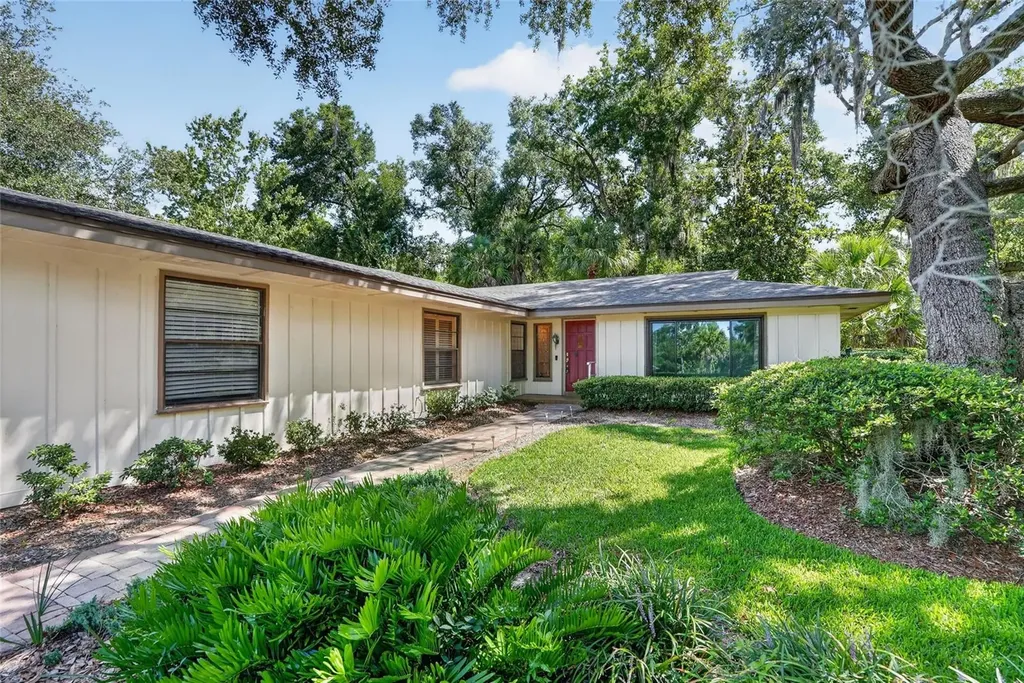2053 Woody Drive Windermere FL 34786