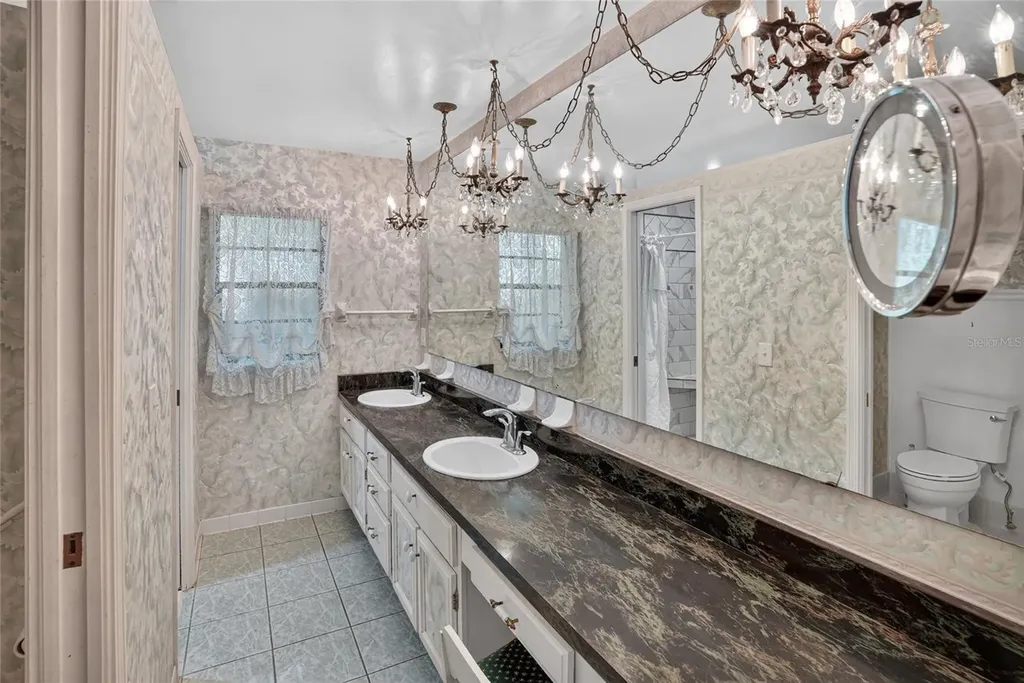 2053 Woody Drive Windermere FL 34786