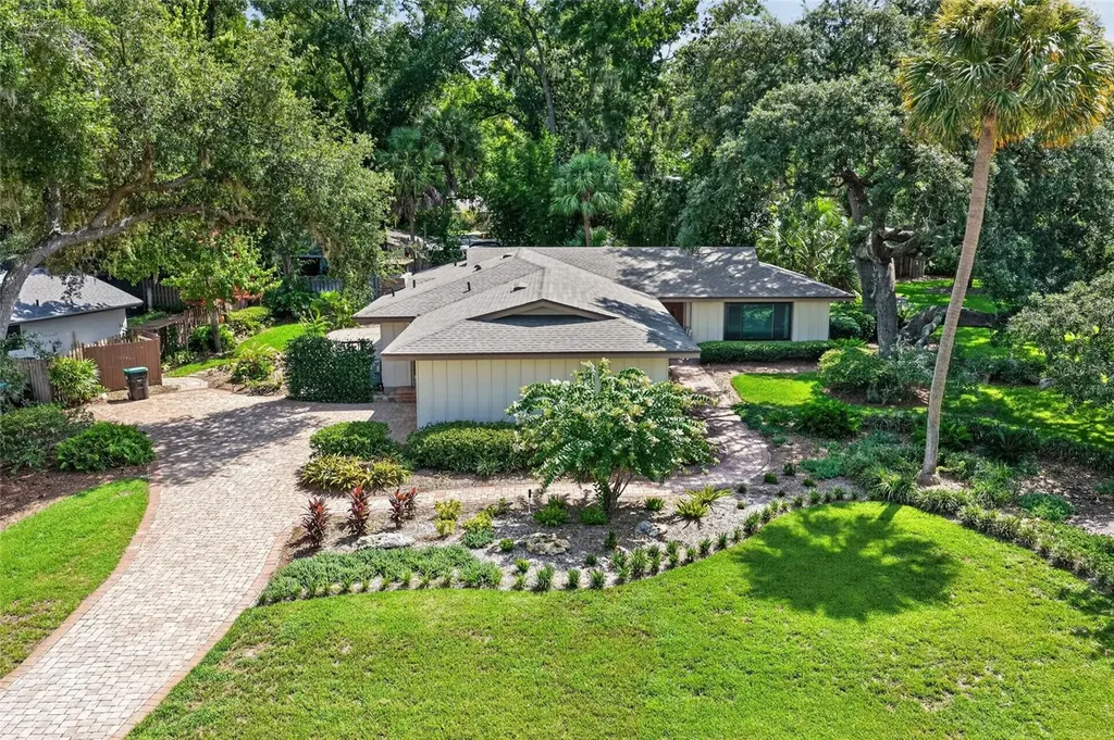 2053 Woody Drive Windermere FL 34786
