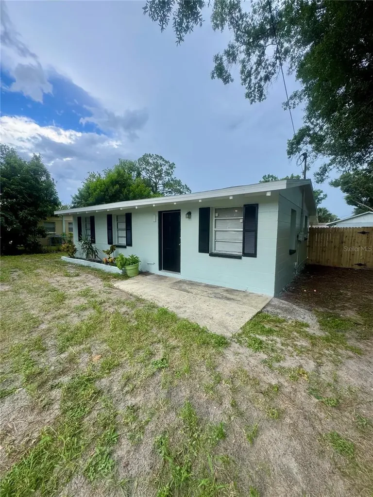 9216 W Patterson Street Tampa FL 33615