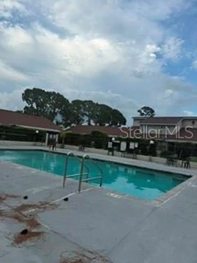 108 Pine Island Circle Kissimmee FL 34743