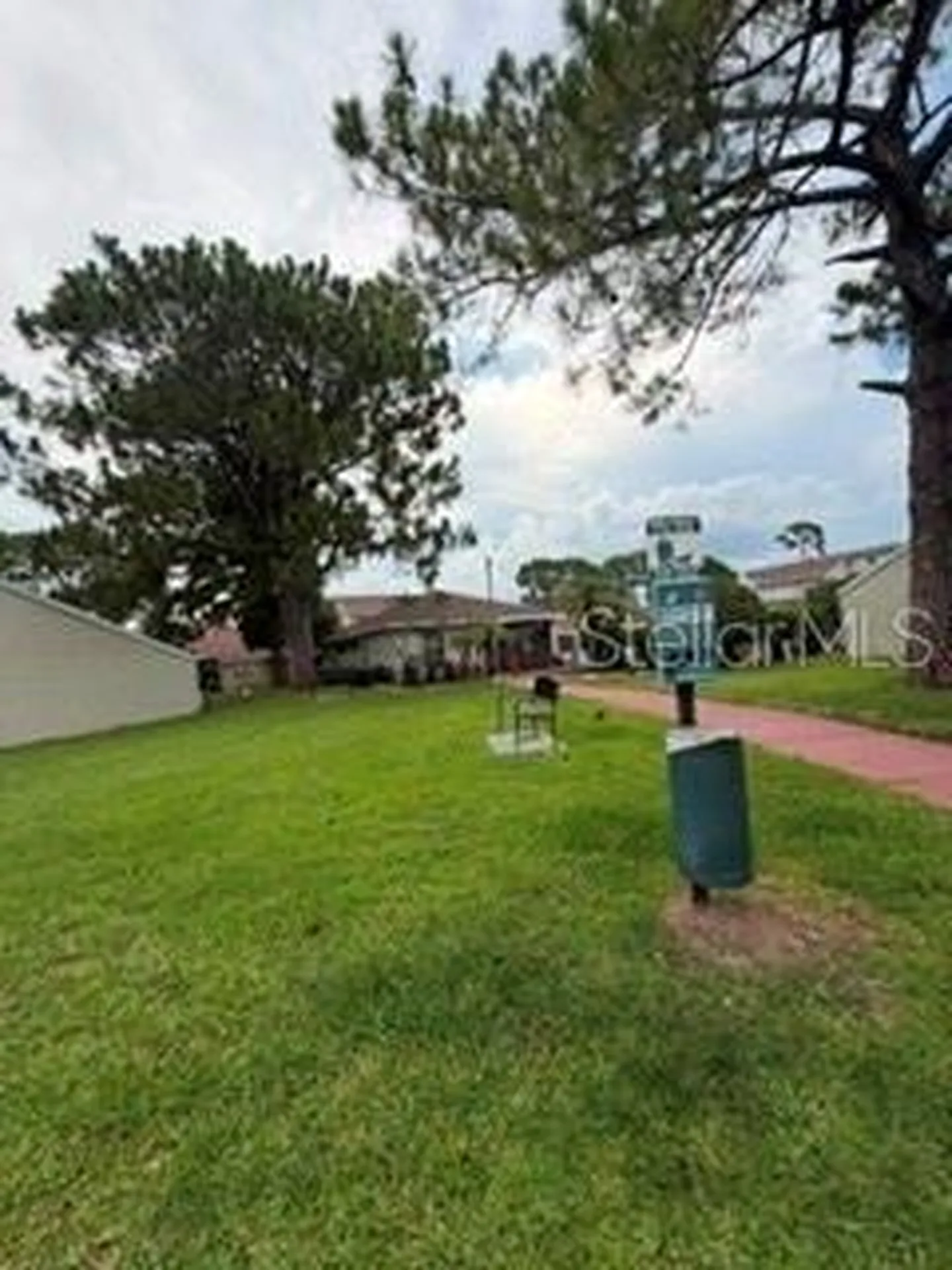 108 Pine Island Circle Kissimmee FL 34743