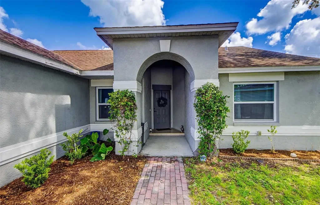 13222 Pine Creek Circle Riverview FL 33579