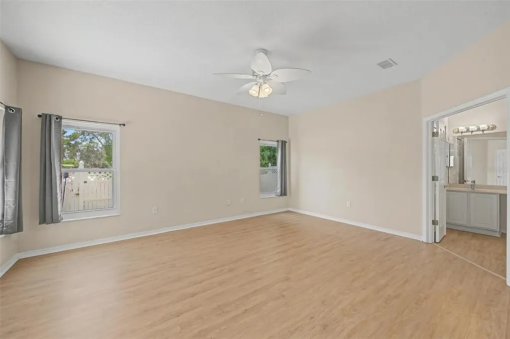 2811 Ravendale Lane Holiday FL 34691