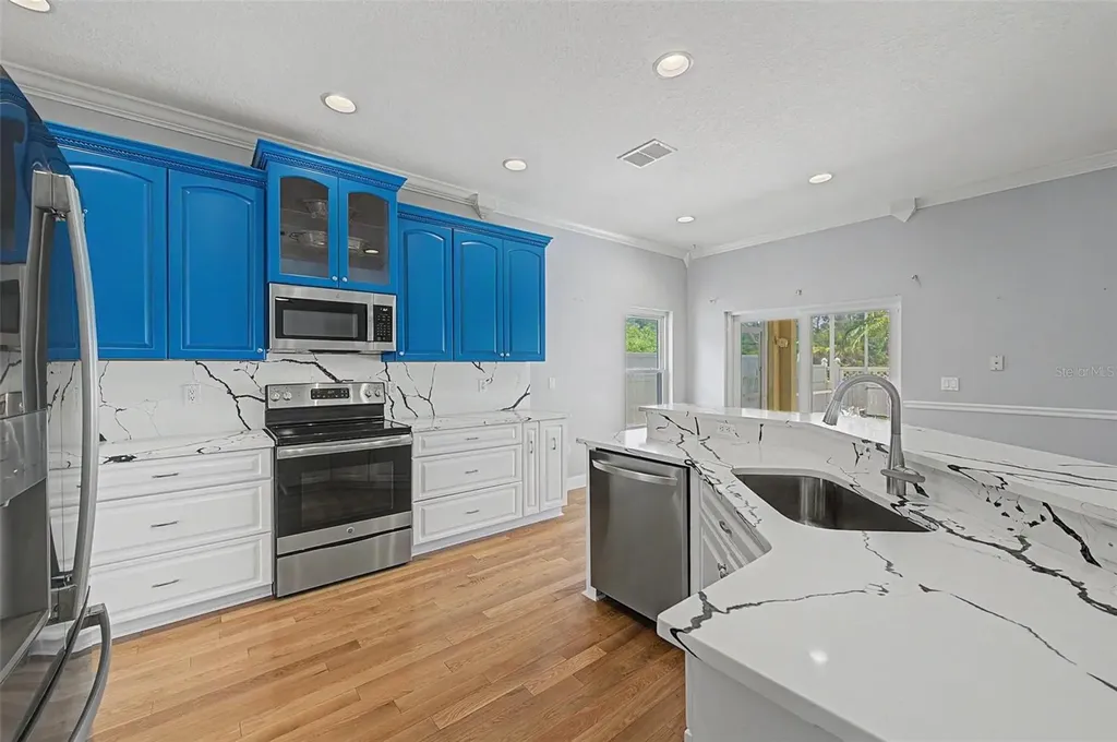 2811 Ravendale Lane Holiday FL 34691