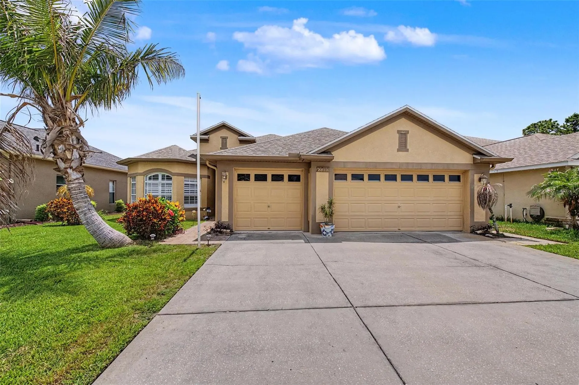 2811 Ravendale Lane Holiday FL 34691
