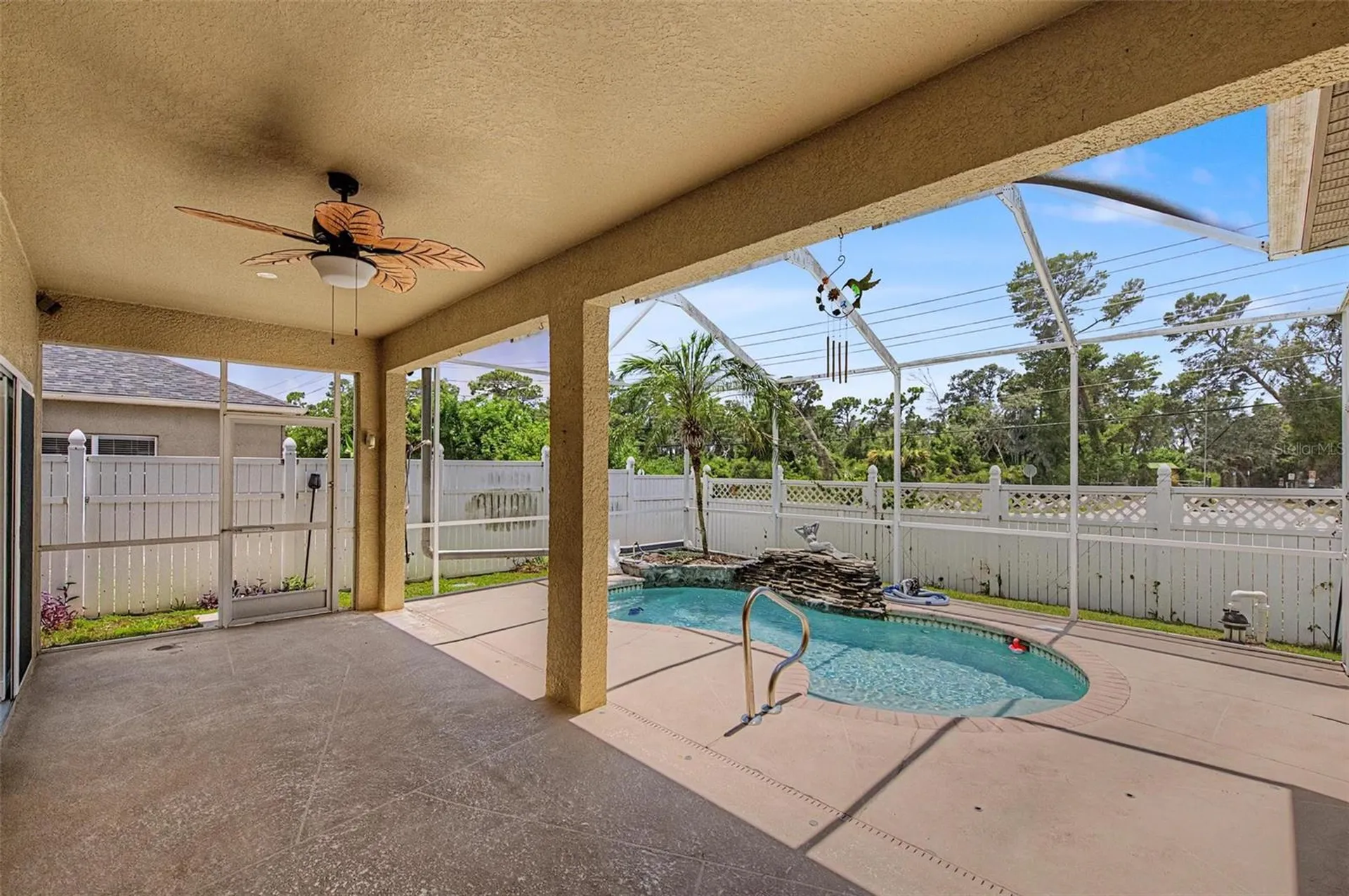 2811 Ravendale Lane Holiday FL 34691