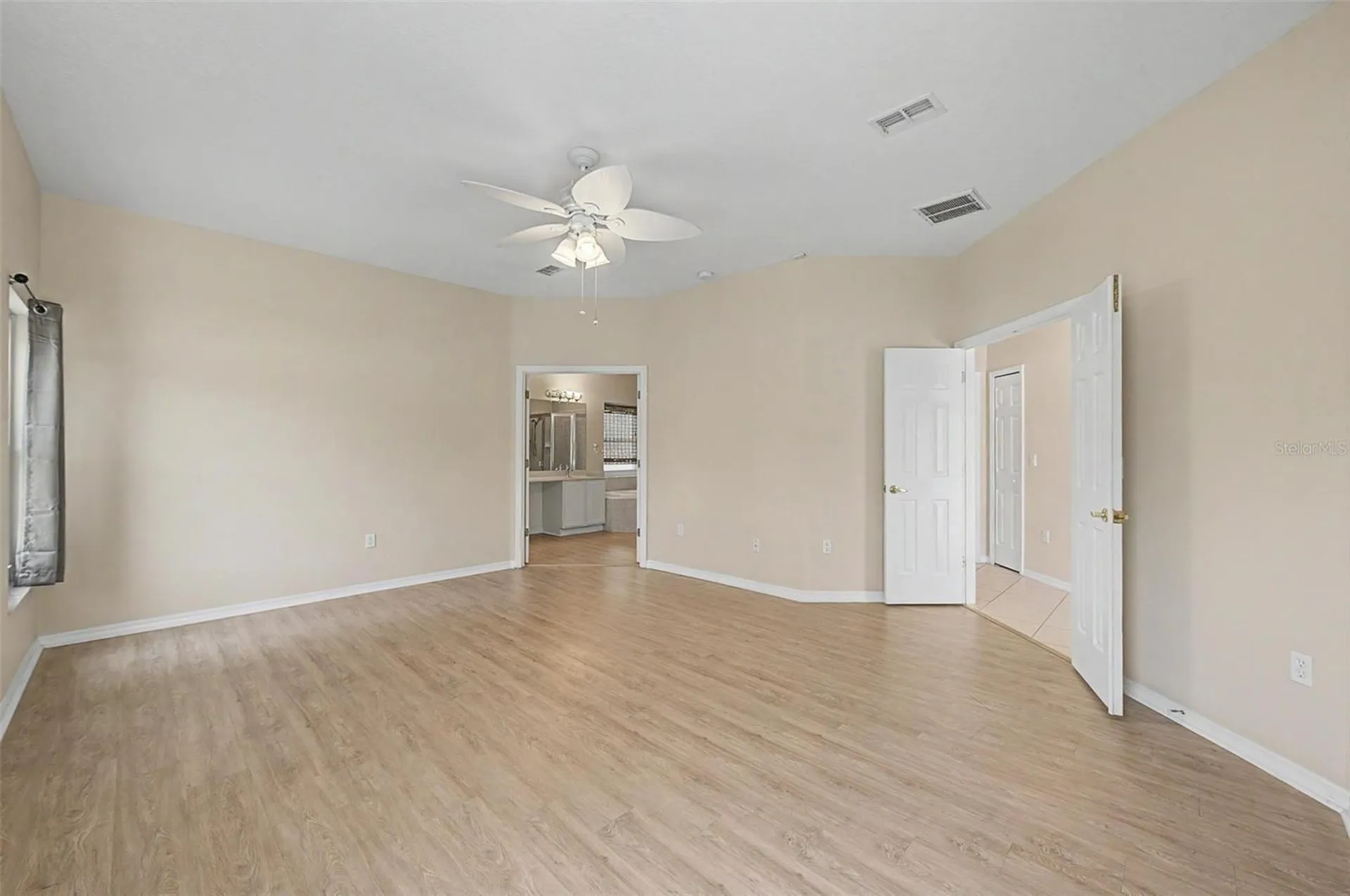 2811 Ravendale Lane Holiday FL 34691
