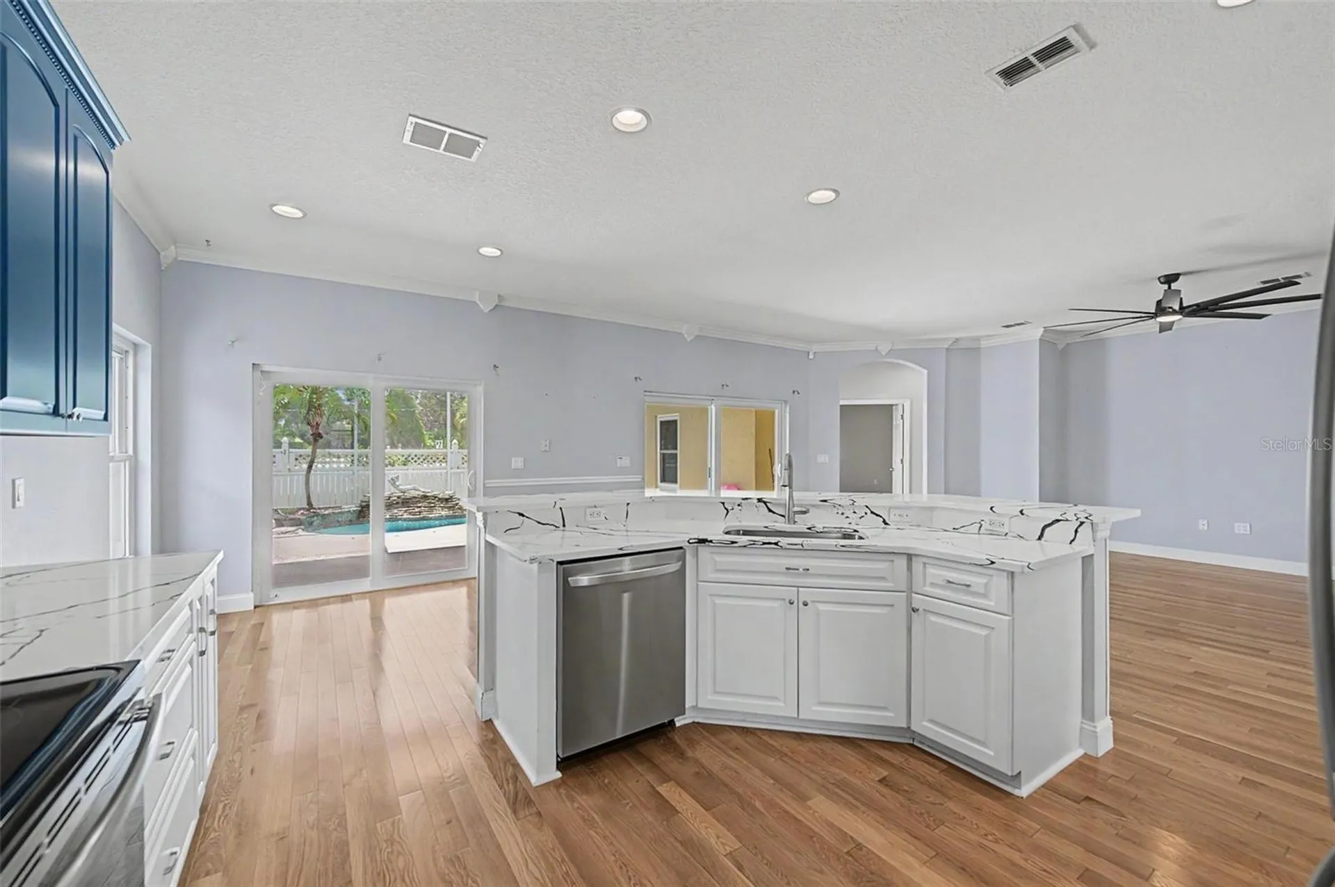 2811 Ravendale Lane Holiday FL 34691