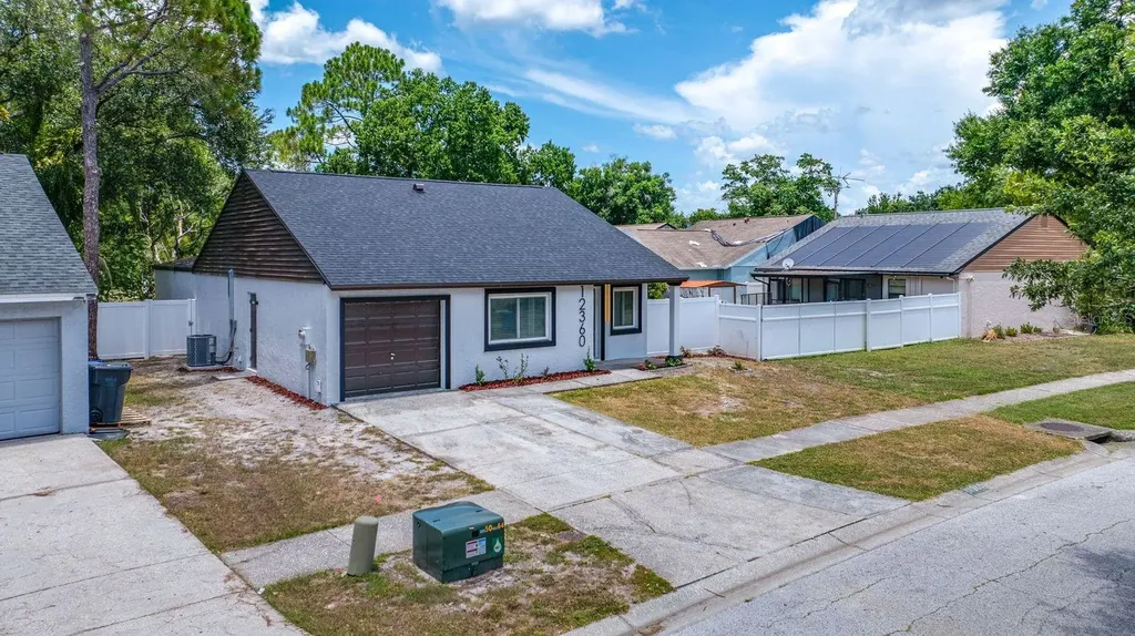 12360 Witheridge Drive Tampa FL 33624