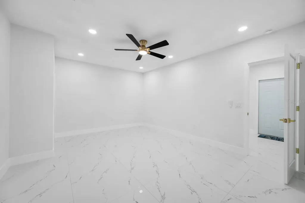 12360 Witheridge Drive Tampa FL 33624