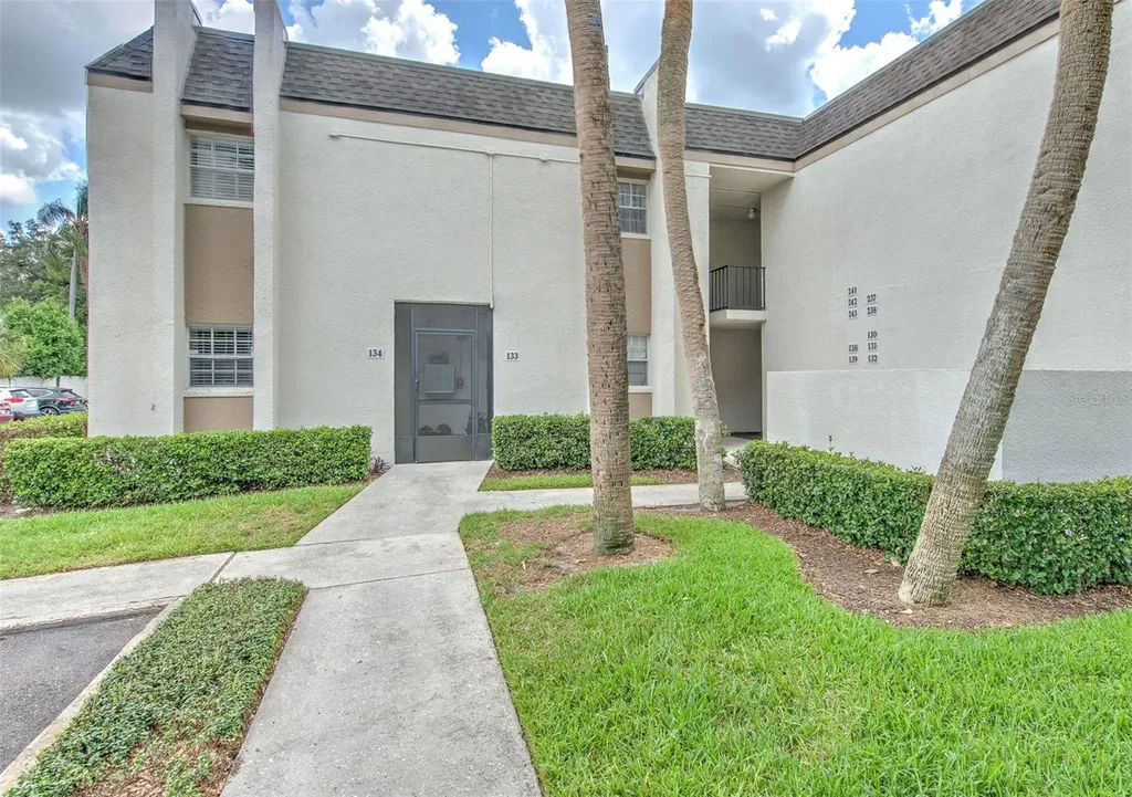 711 Russell Lane Brandon FL 33510