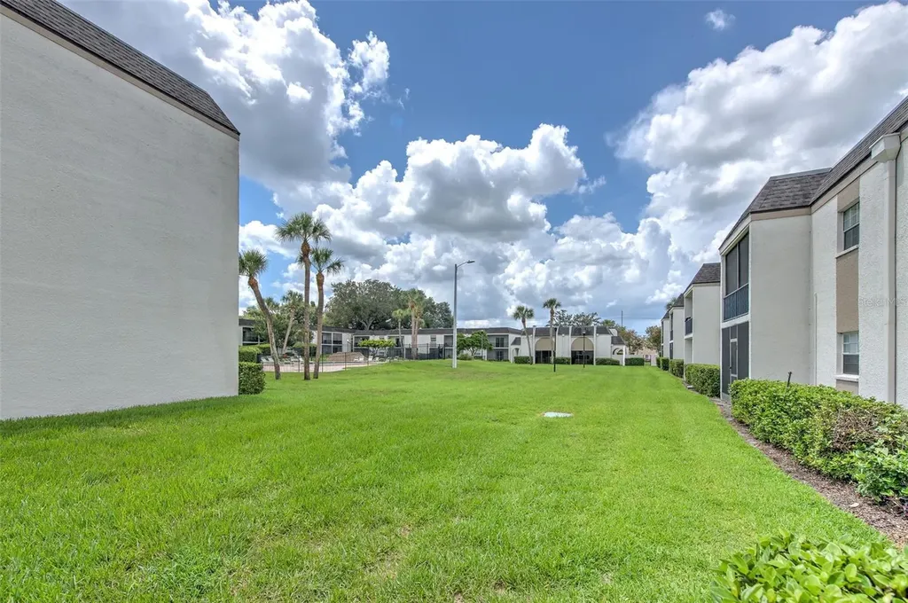 711 Russell Lane Brandon FL 33510