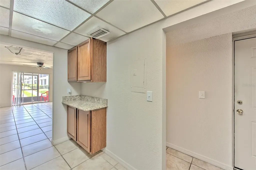 711 Russell Lane Brandon FL 33510
