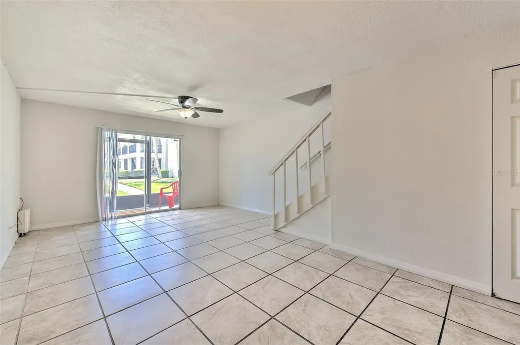 711 Russell Lane Brandon FL 33510