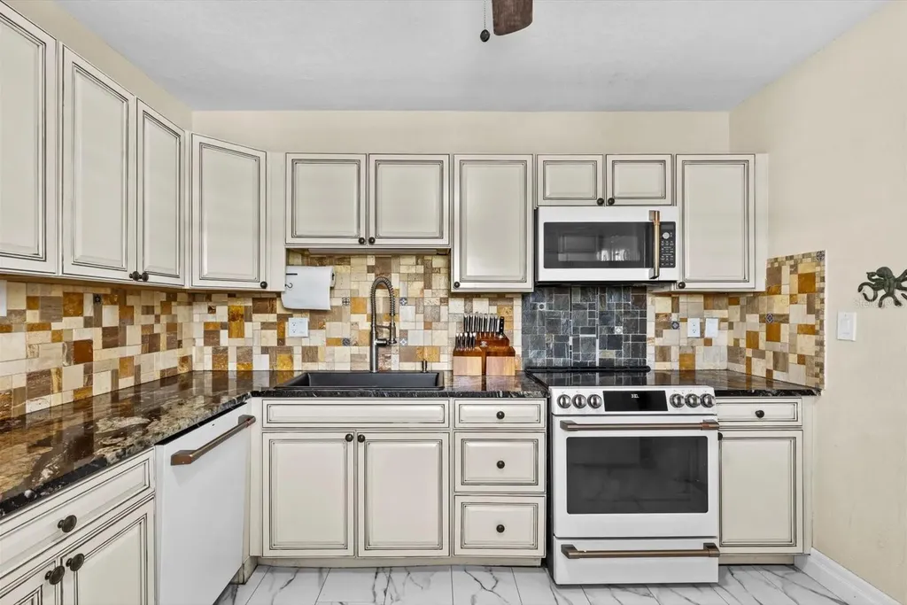 301 Granada Street Fort Pierce FL 34949
