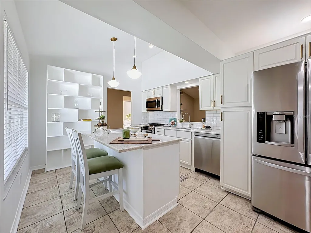 609 Breezeway Court Brandon FL 33511