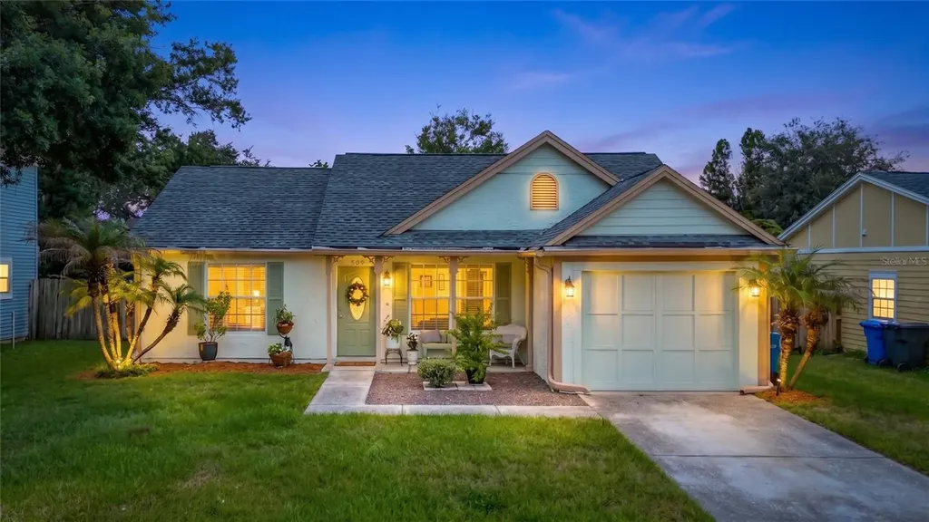 609 Breezeway Court Brandon FL 33511