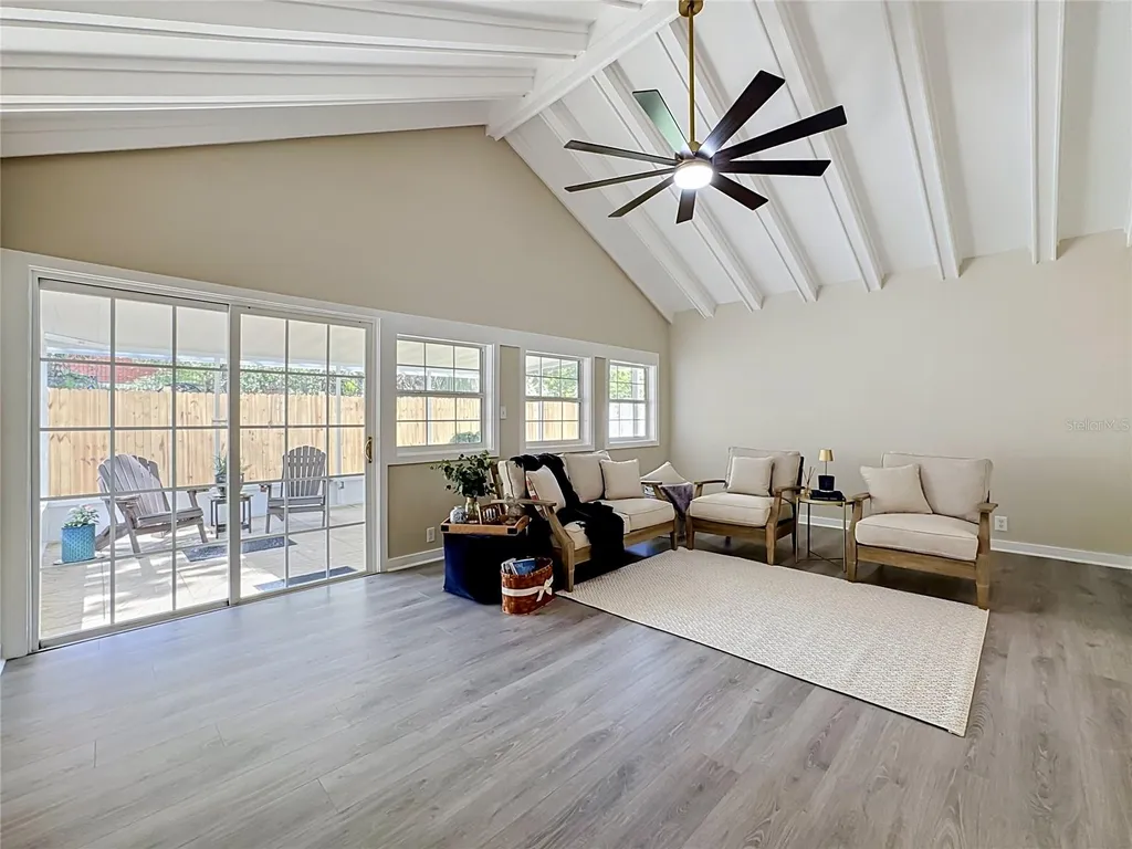 609 Breezeway Court Brandon FL 33511