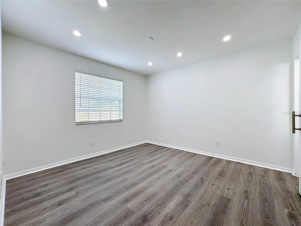 609 Breezeway Court Brandon FL 33511