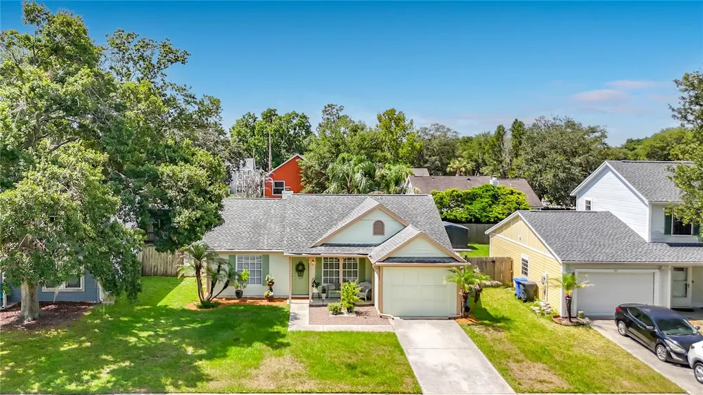 609 Breezeway Court Brandon FL 33511