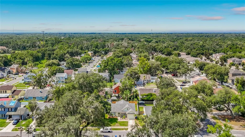 609 Breezeway Court Brandon FL 33511