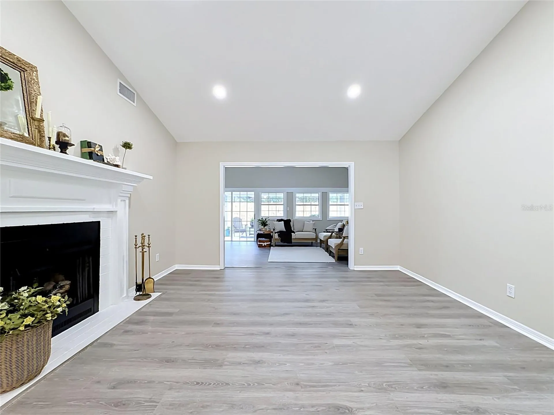 609 Breezeway Court Brandon FL 33511
