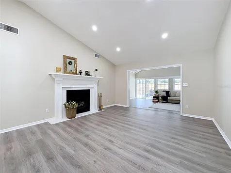 609 Breezeway Court Brandon FL 33511