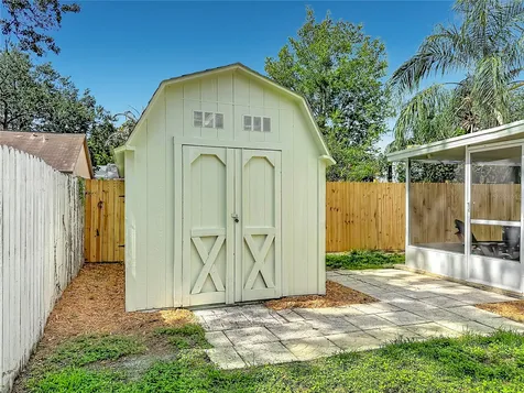 609 Breezeway Court Brandon FL 33511