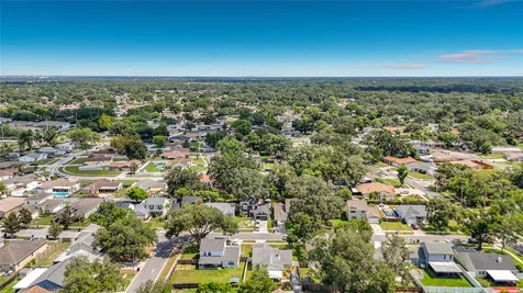 609 Breezeway Court Brandon FL 33511