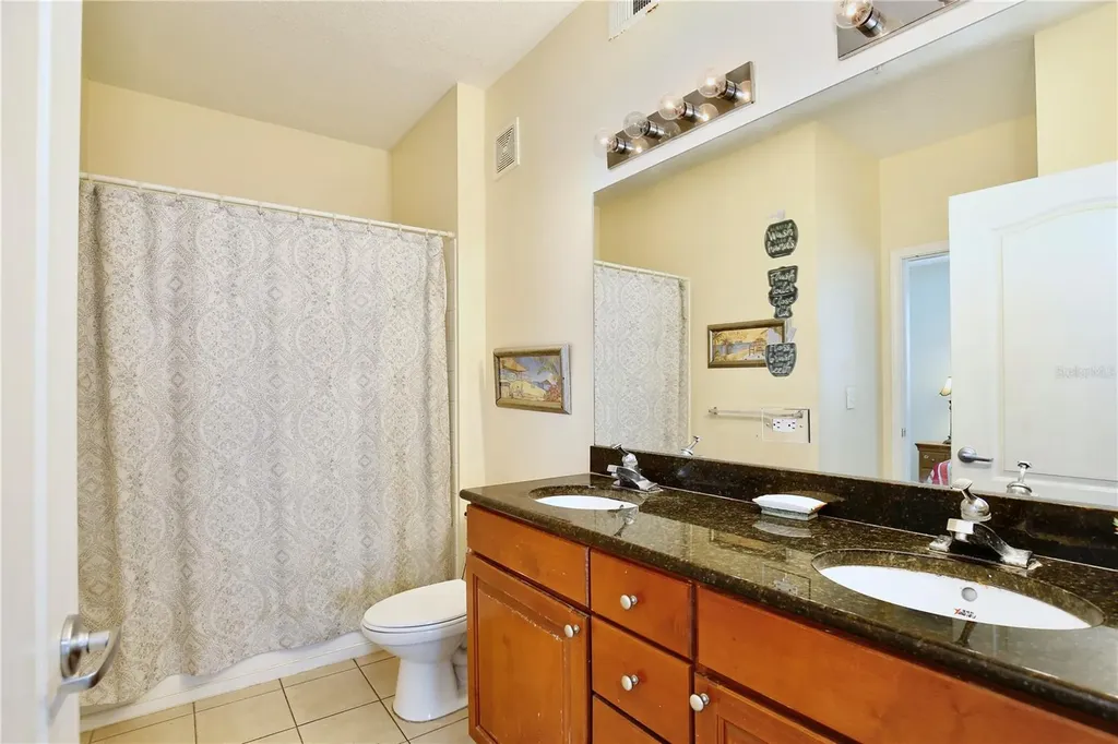 5255 Cane Island Loop Kissimmee FL 34746