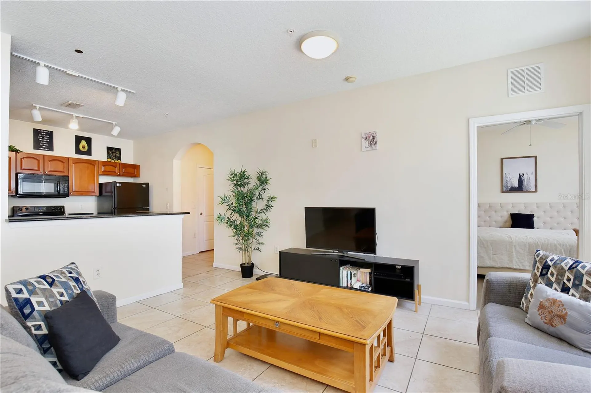 5255 Cane Island Loop Kissimmee FL 34746