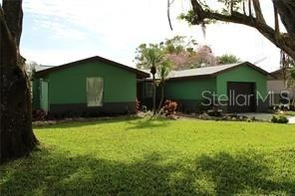 3601 62nd Street W Bradenton FL 34209