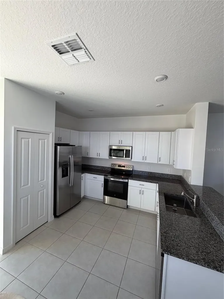 10268 Honey Hammock Way San Antonio FL 33576