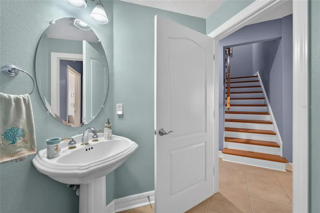 6407 Mayra Shores Lane Apollo Beach FL 33572