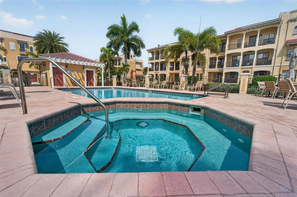 6407 Mayra Shores Lane Apollo Beach FL 33572