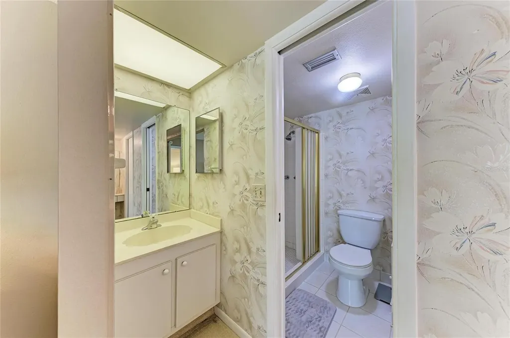 5962 7th Ave W Bradenton FL 34209