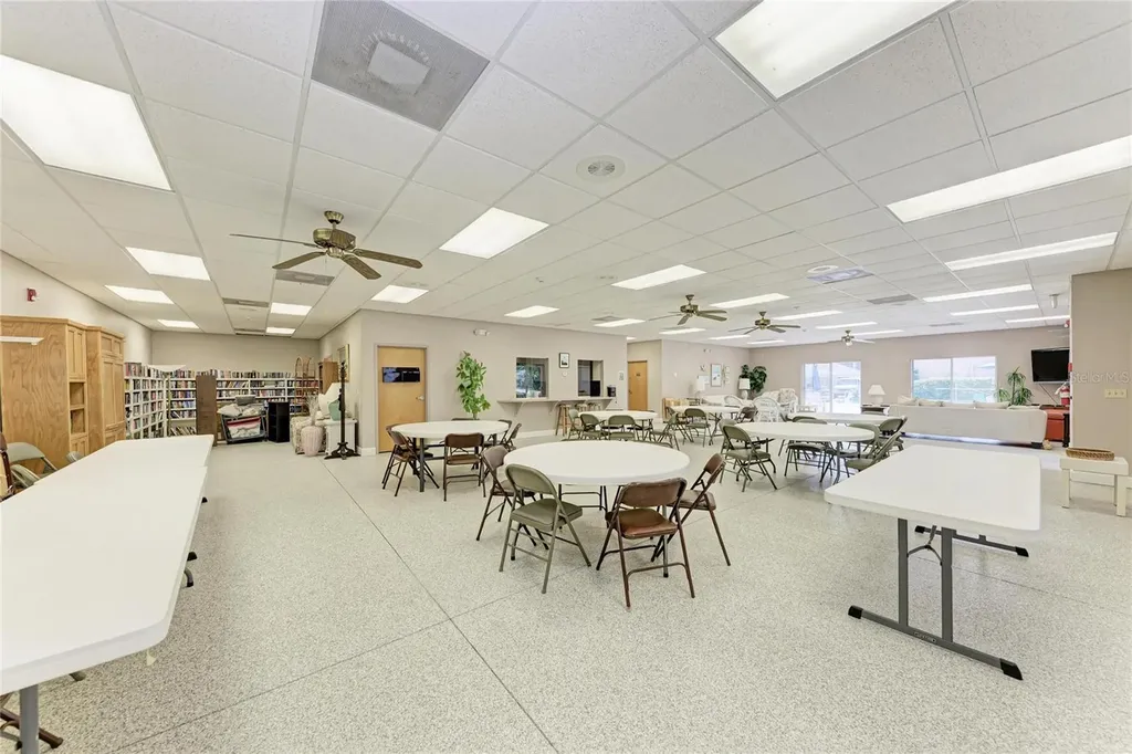 5962 7th Ave W Bradenton FL 34209