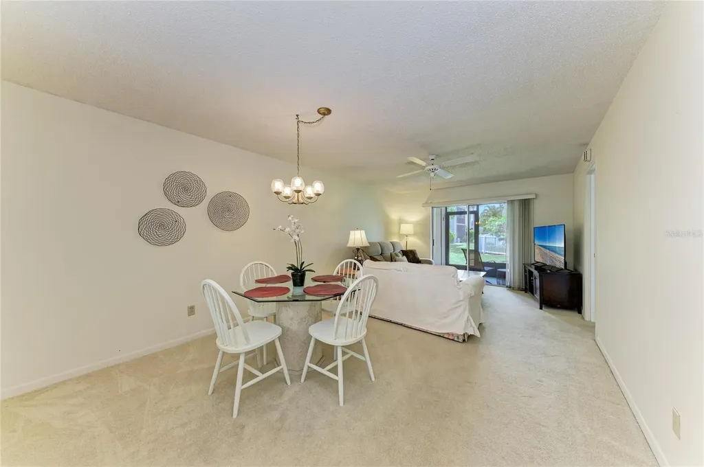 5962 7th Ave W Bradenton FL 34209