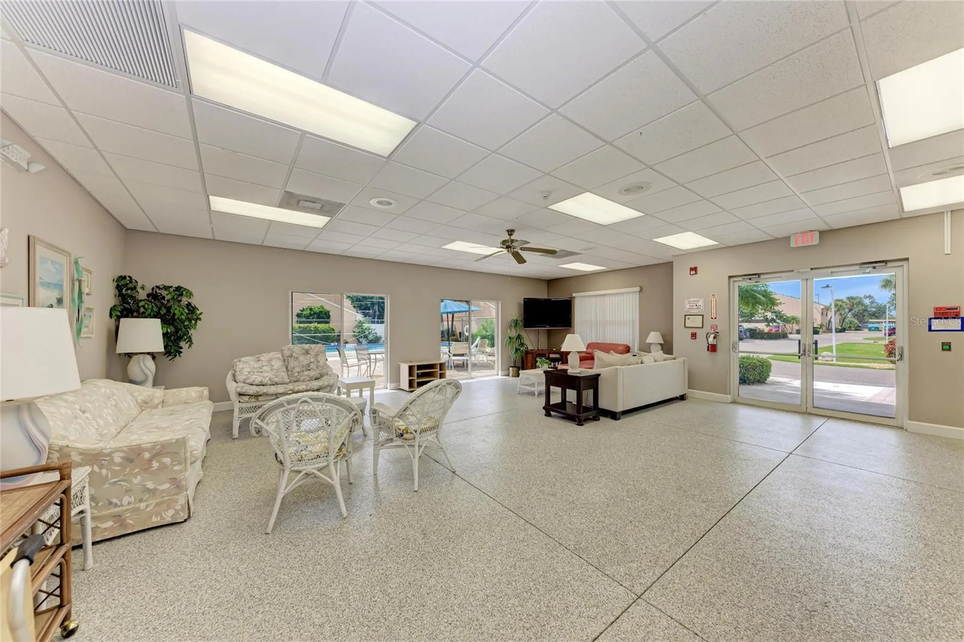 5962 7th Ave W Bradenton FL 34209