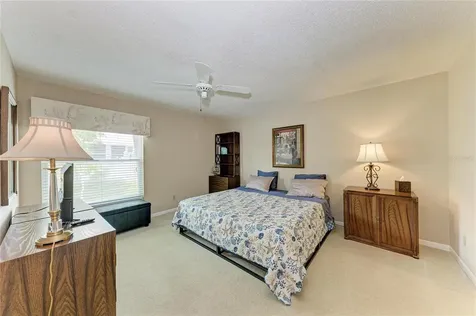 5962 7th Ave W Bradenton FL 34209
