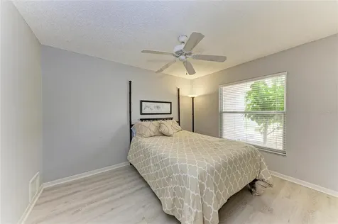5962 7th Ave W Bradenton FL 34209