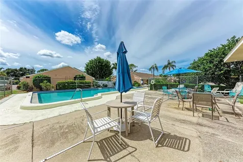 5962 7th Ave W Bradenton FL 34209