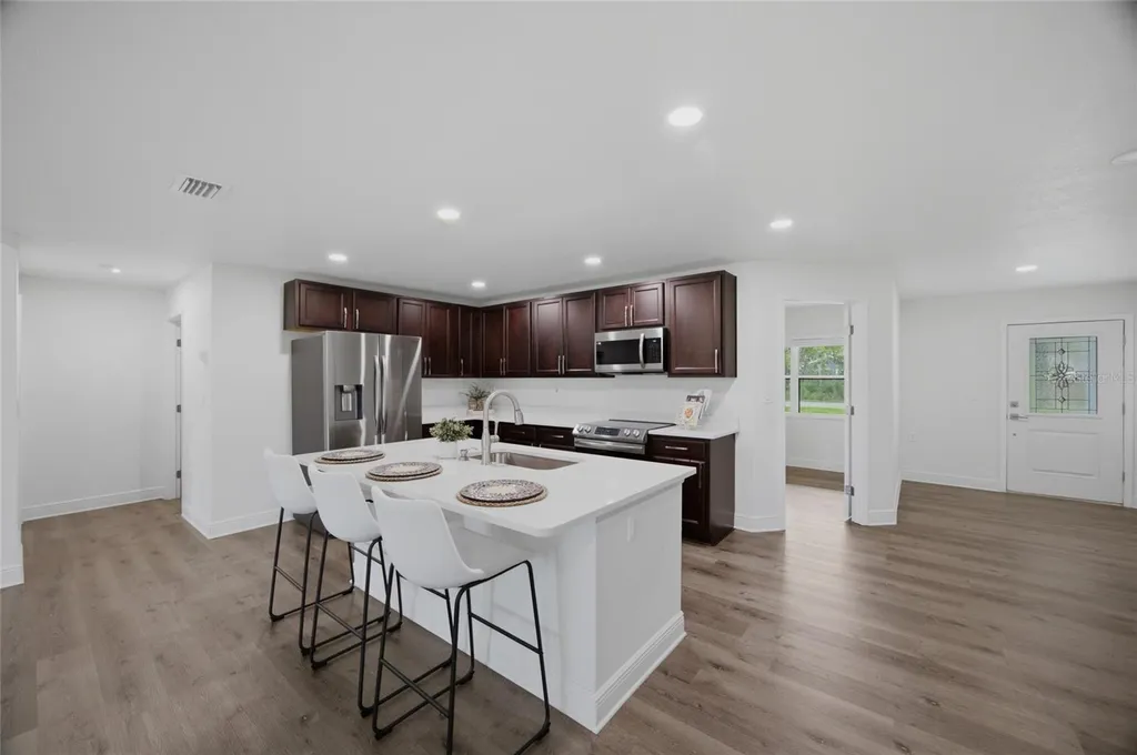 730 Crystal Lake Road Lutz FL 33548